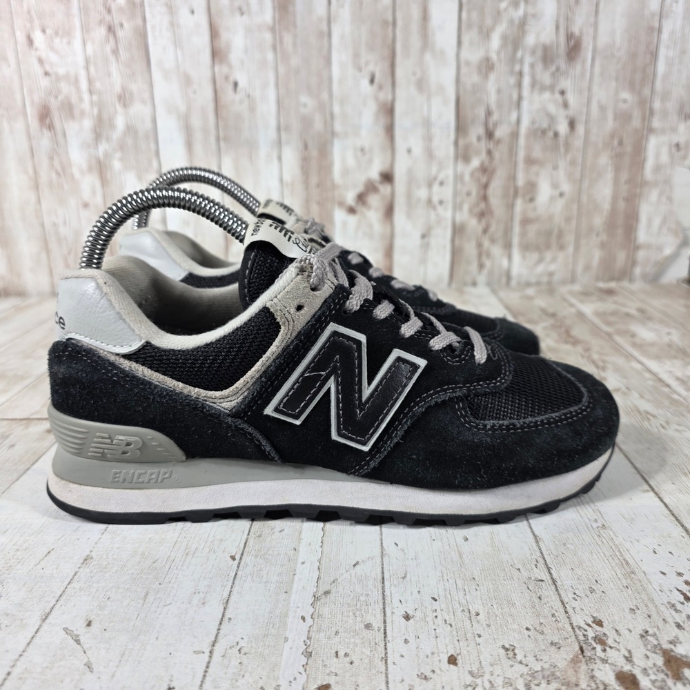 New Balance 574 Classic Black Grey Suede Mesh Sneakers WL574EB Womens 6.5